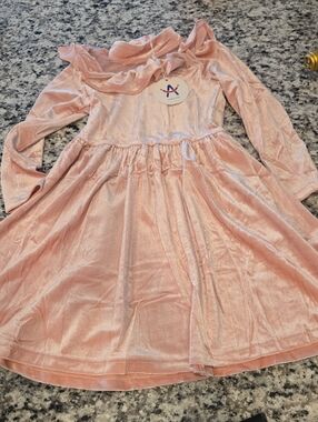 Arshiner Girls' Light Blush Velvet Ruffle Neck Dress
